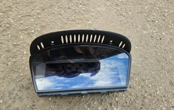 BMW 5 E60 E61 Screen/display/small screen 9145105 9145102 65829145105