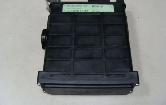 Mercedes-Benz E W124 Engine control unit/module ECU 0280800124