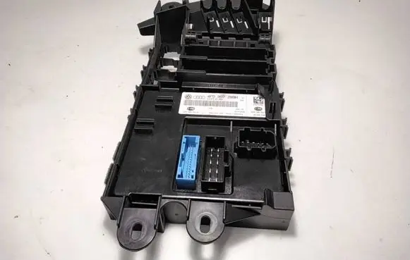 Audi A6 S6 C6 4F Comfort/convenience module 4F0907289H 5DK00876218 4F0910289H