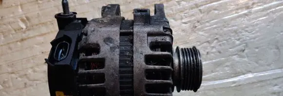 Hyundai i40 Generator/alternator 2609674 373002A800