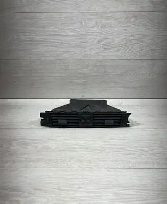 Dash center air vent grill