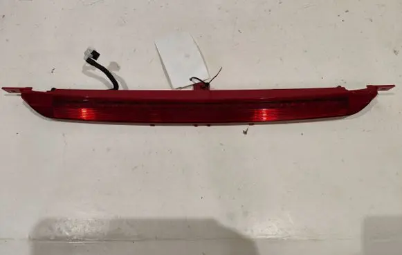 Volkswagen Golf VII Third/center stoplight 5G6945087A