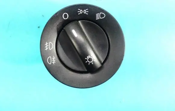 Volkswagen Touareg I Light switch 7L6941431Q IMPRK1293771