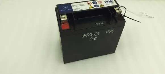 Mercedes-Benz B W246 W242 Car battery A0009827008