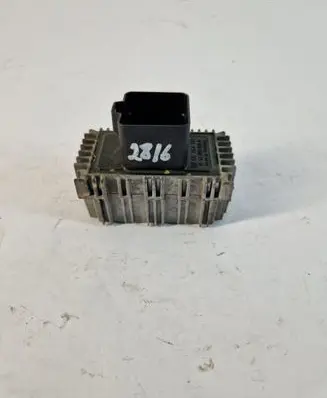 Opel Meriva A Glow plug pre-heat relay 55354141
