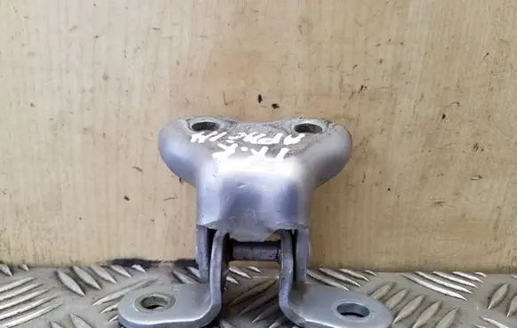 Toyota Corolla Verso AR10 Front door lower hinge 