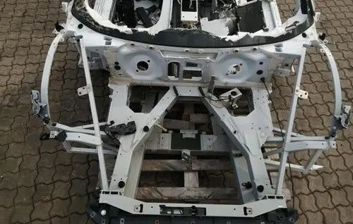 Audi R8 42 Front bumper support beam 420805011M