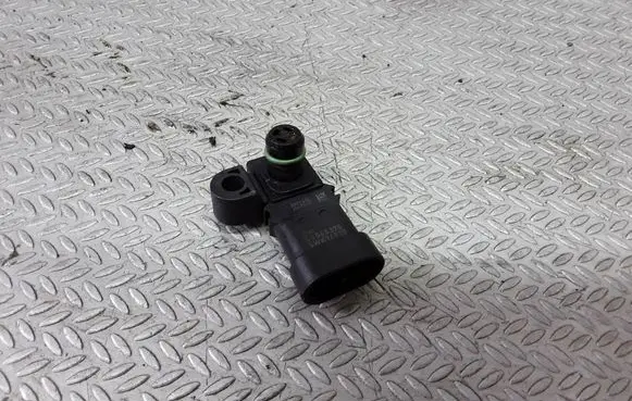 Chevrolet Cruze Air pressure sensor 55563375