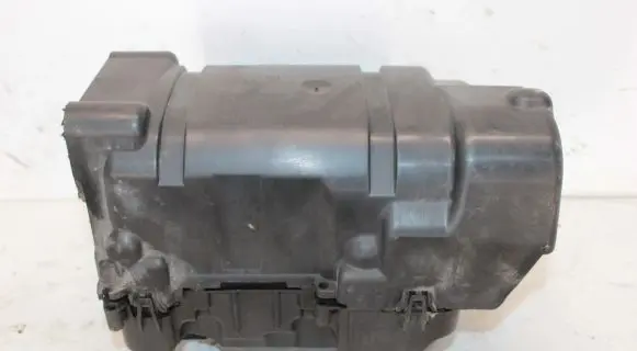 Volkswagen Golf V Intake resonator 03C145650B 03C103502L 03C103502K