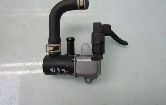 Honda Jazz IV GR Crosstar Valve vacuum K5T46886