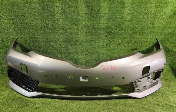 Toyota Auris E180 Front bumper 5211902K40
