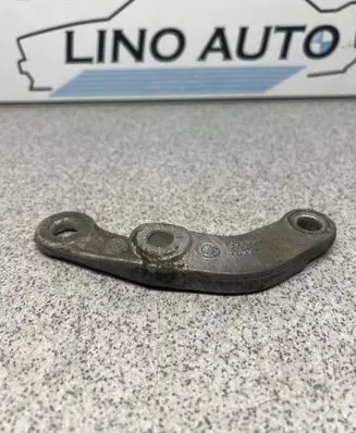 BMW 5 E39 Sway bar bush bracket, front 1091988
