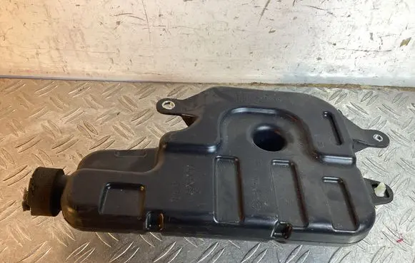 Lexus RX 450H Intake resonator 1780531030