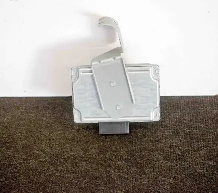 Ford Focus Voltage converter/converter module BV6T14B526AC 0199DC1025