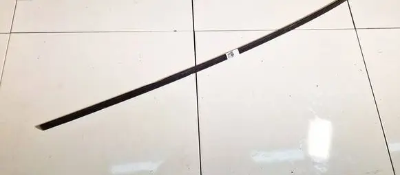Peugeot 206 Windshield trim 