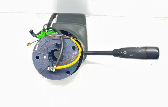 Mercedes-Benz Vito Viano W639 Wiper turn signal indicator stalk/switch A6394640718