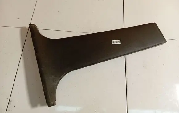 Ford Focus C-MAX (B) pillar trim (top) 3M51R243W06AJW 3M51-R243W06-AJW