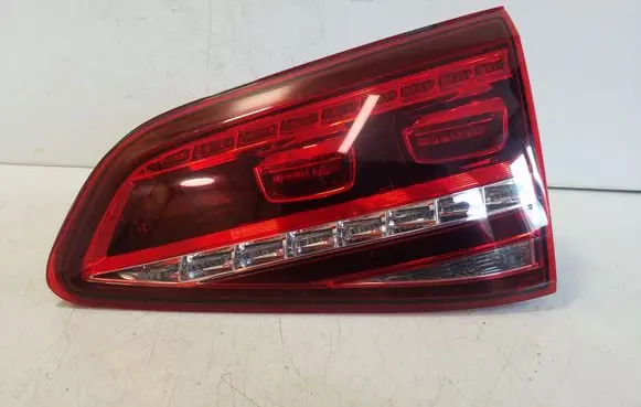 Volkswagen Golf VII Rear/tail lights 5G0945308G