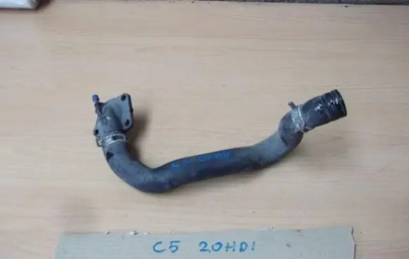 Citroen C5 Aircross Engine coolant pipe/hose