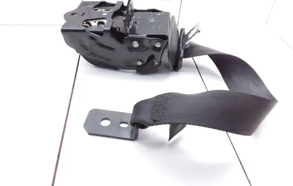 Jaguar XJ X308 Middle seatbelt (rear) HNF7073AA 33014278