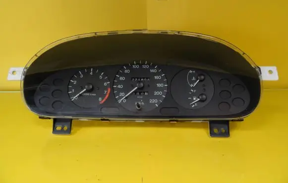 Mazda 323 Speedometer (instrument cluster)