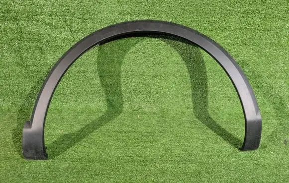 Citroen C4 III e-C4 Fender trim (molding) 