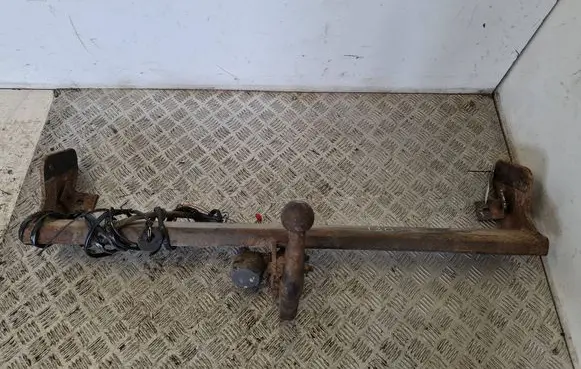 Hyundai i30 Tow bar set 