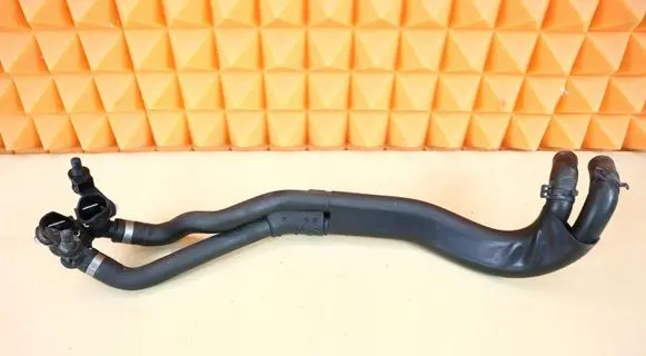 Mercedes-Benz SLK R171 Engine coolant pipe/hose 1718300024 A1718300024