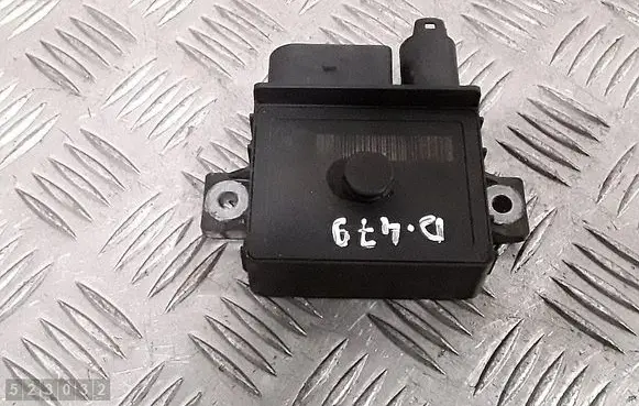 BMW 3 E92 E93 Glow plug pre-heat relay 779800006