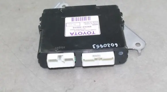 Lexus RX 300 Door control unit/module 8922248010