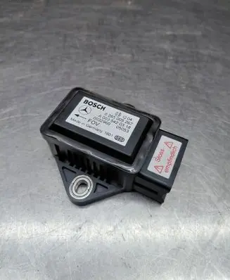 Mercedes-Benz E W211 ESP acceleration yaw rate sensor 0265005267 A0035420318