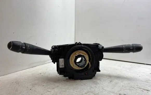 Citroen DS5 Wiper control stalk 98000242