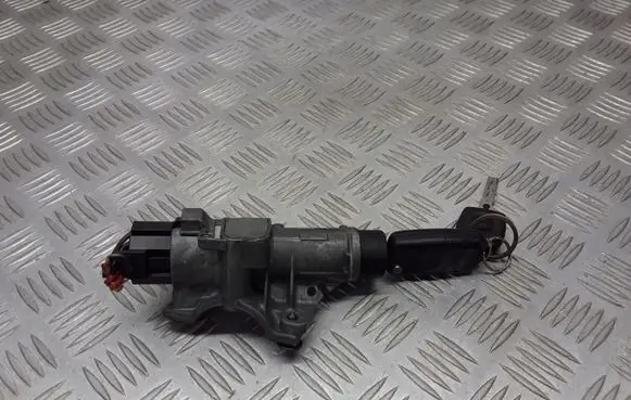Seat Ibiza IV (6J,6P) Ignition lock 4B0905851C