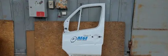 Mercedes-Benz Sprinter W906 Door (2 Door Coupe) 2906367