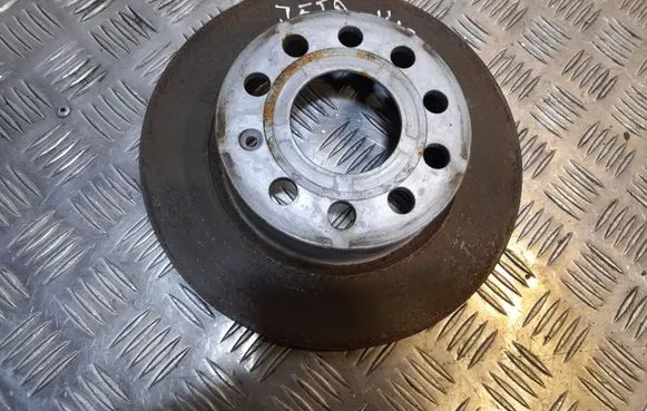 Volkswagen Jetta VI Rear brake disc 5C6807557
