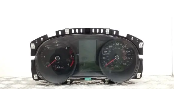 Volkswagen PASSAT B8 Speedometer (instrument cluster) 3G0920941A