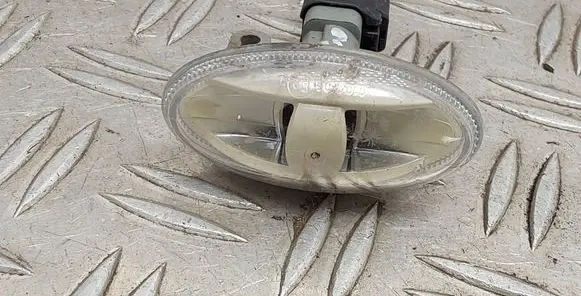 Toyota Aygo AB40 Front fender indicator light 