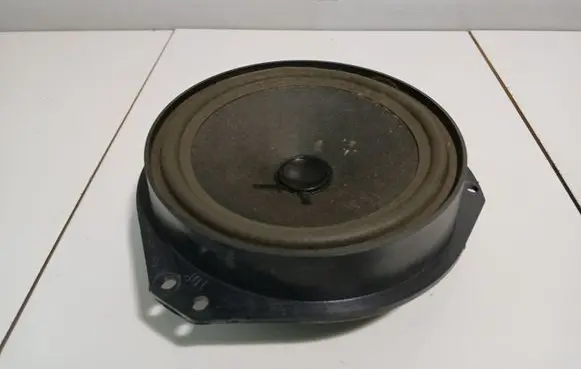 Opel Vivaro Front door speaker 8200874666