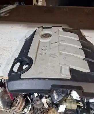 Engine cover (trim)