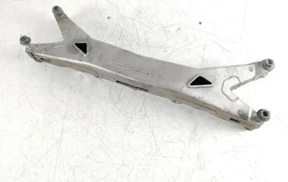 Other rear suspension part