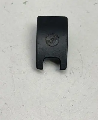 Audi A4 S4 B8 8K ISOFIX cover 8T0887187 4515002