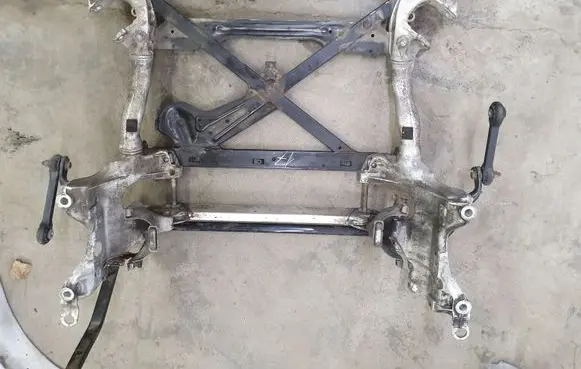 Audi A5 8T 8F Front subframe 8T0399315H 8T2399345