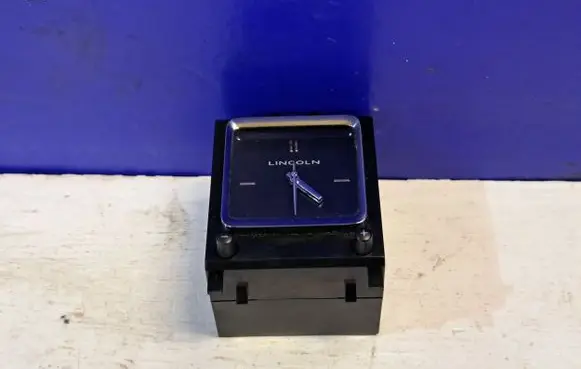 Lincoln Navigator Clock 9L7T15000AA VP9L7F15000AA