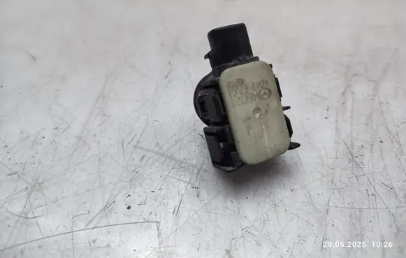 Mazda CX-5 Parking PDC sensor KD4967UC1