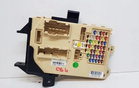KIA Carens III Fuse box set 91950-A4510
