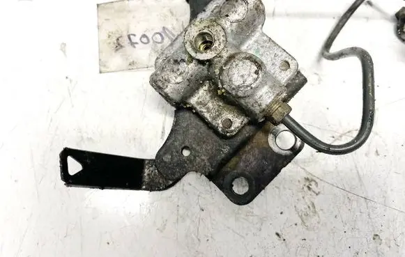 Toyota Corolla E120 E130 Air suspension compressor 