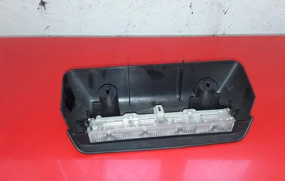 Toyota Verso-S Third/center stoplight 28879682