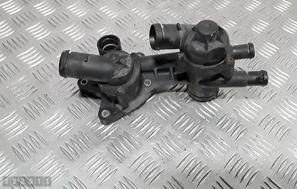 Volkswagen Golf VI Thermostat 03C121026AC
