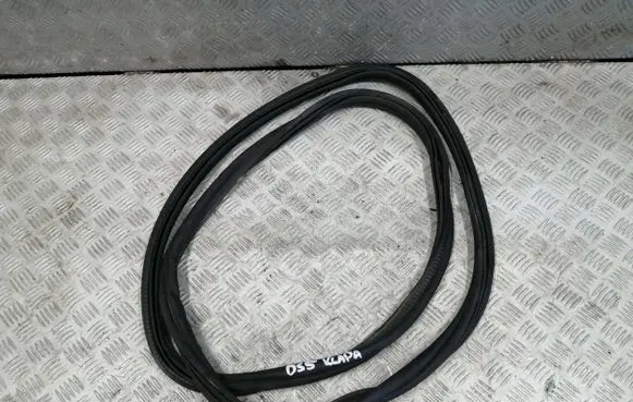 Citroen DS5 Seal rubber (tailgate) 