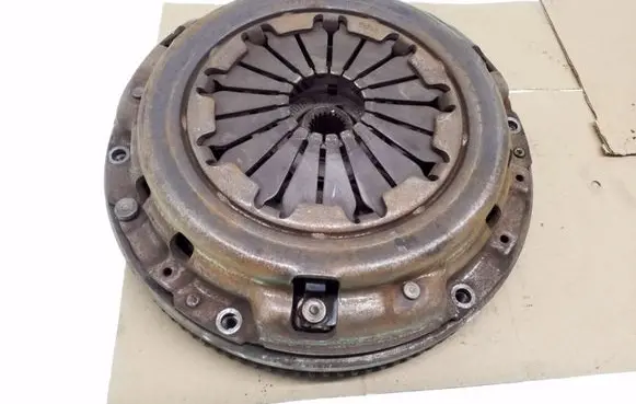 Toyota Corolla Verso E121 Clutch set kit 3125005100A 13451000 3125005100